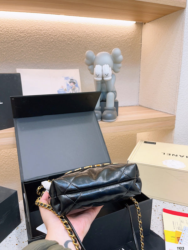 Luxurious Totes - CNL3 Bags - 107