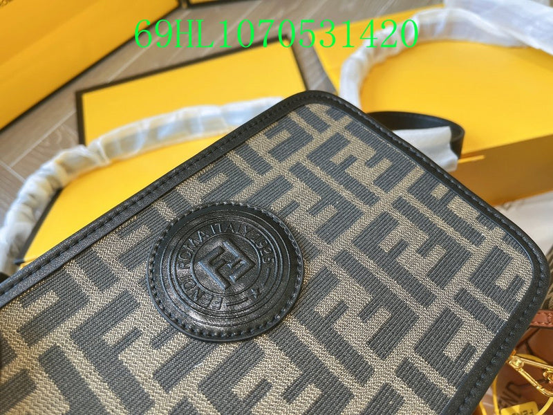 GC - Shoulder - 3165
