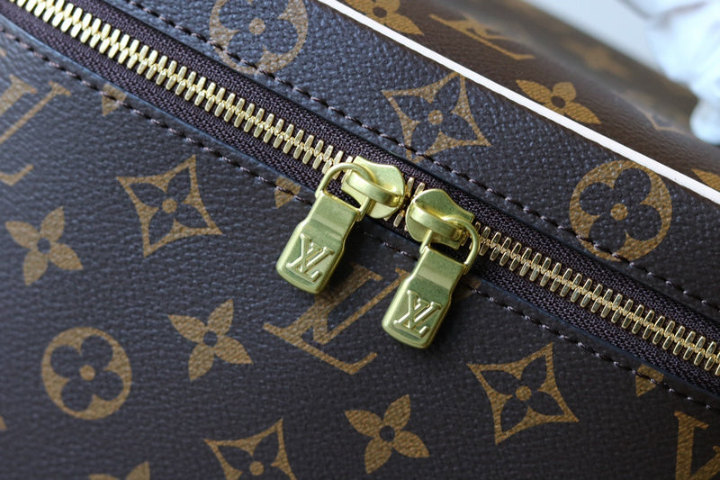 LOV - Luxurious Totes - 1836