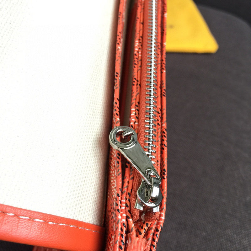 Lux-Totes - GOD Bags - 155