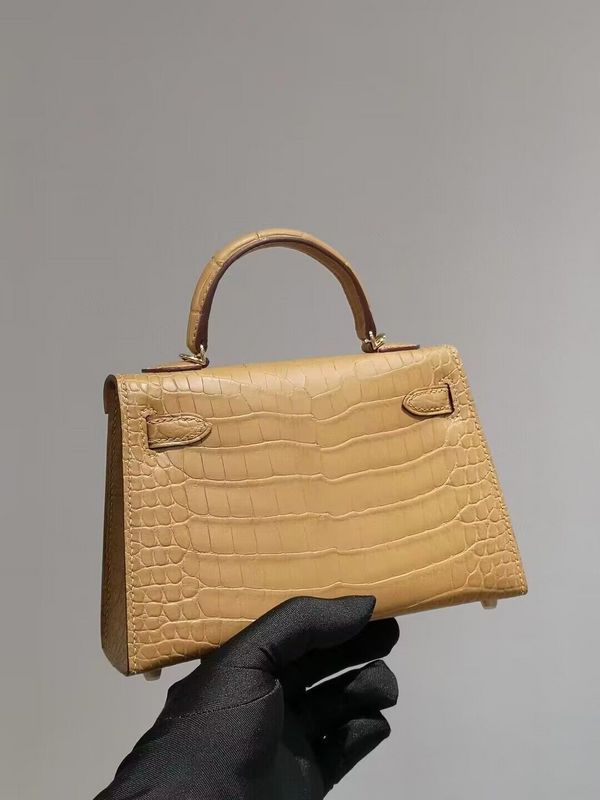 HMS - Luxurious Totes - 014
