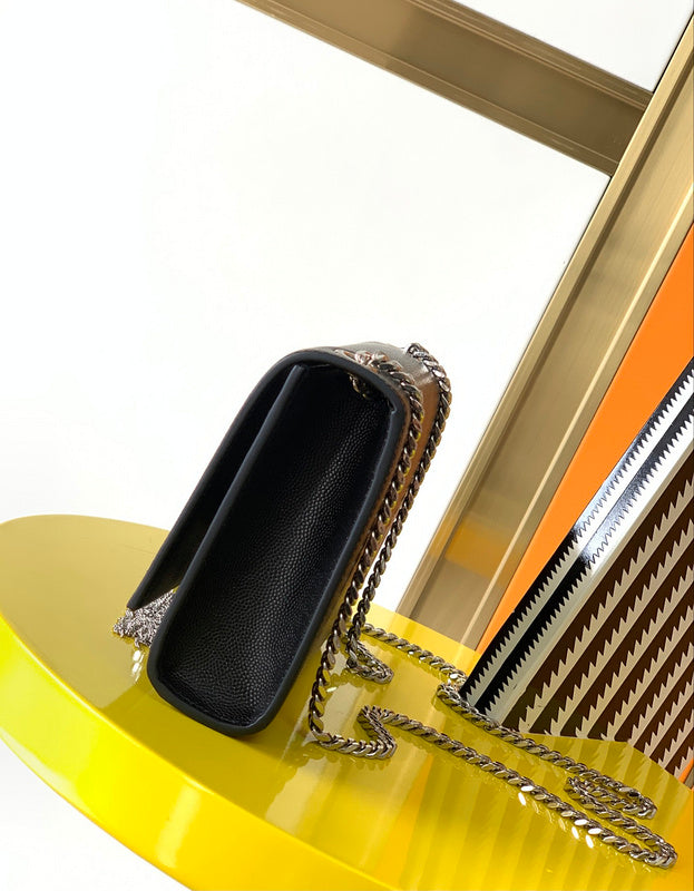 Luxurious Totes - Latest - 8602