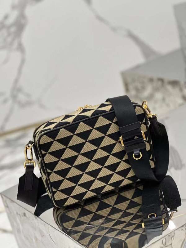 PDA2 Bags - Luxurious Bags  569