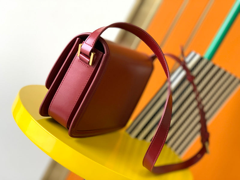 Luxurious Totes - Latest - 8187