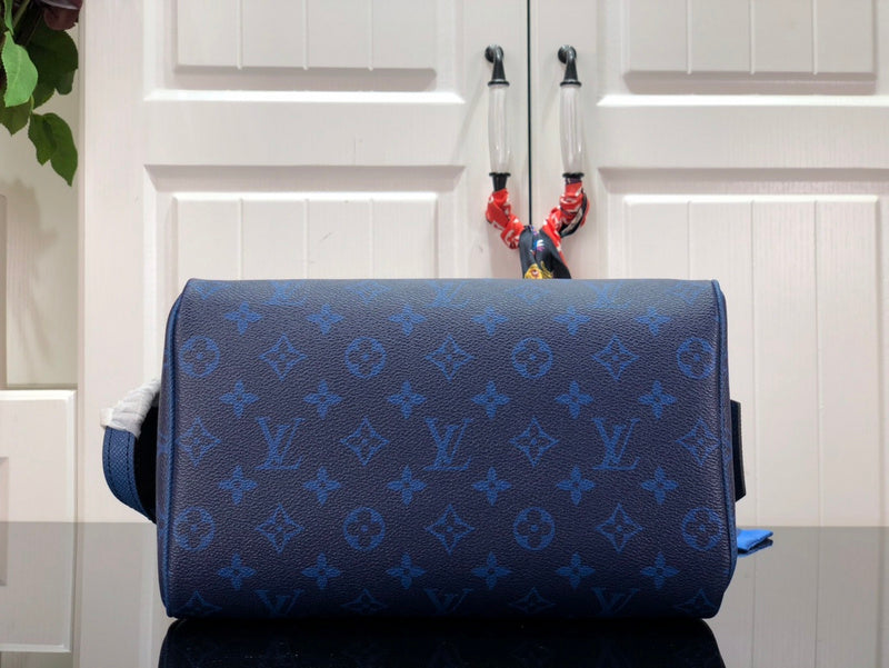 LOV - Luxurious Totes - 1854