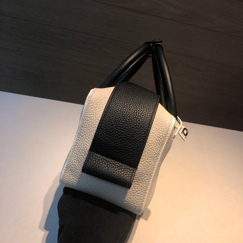 Luxurious Totes - Latest - 6089