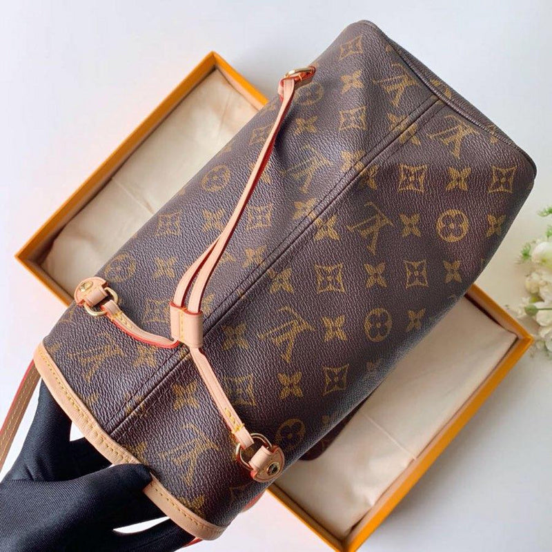 LOV - Luxurious Totes - 2678