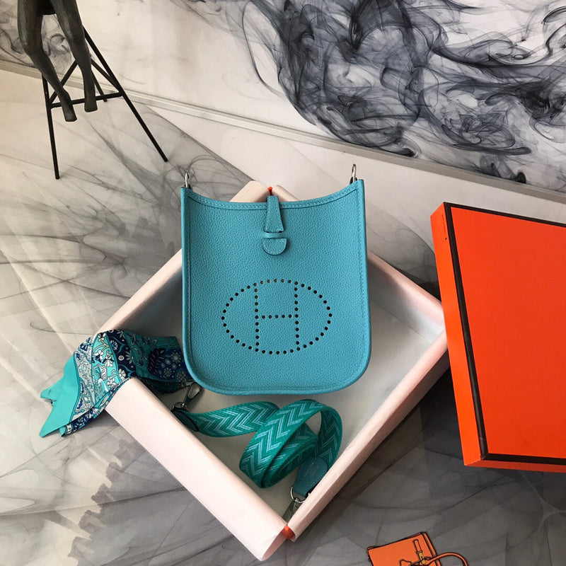Luxurious Totes - Latest - 6834
