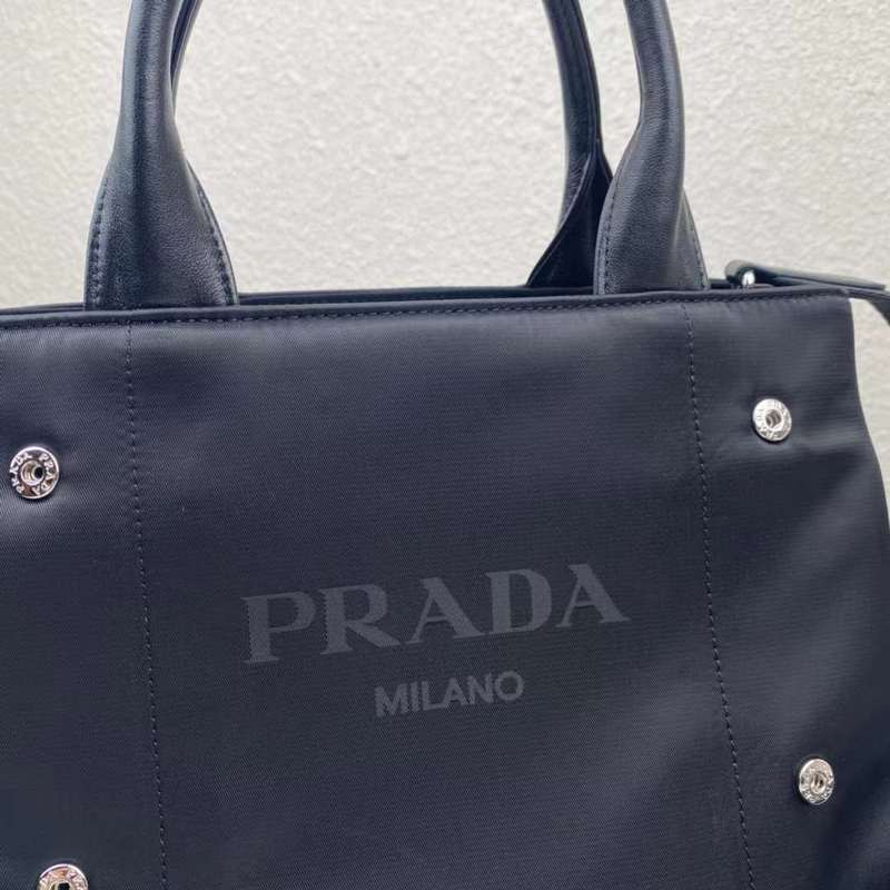 PDA2 Bags - Luxurious Bags  360