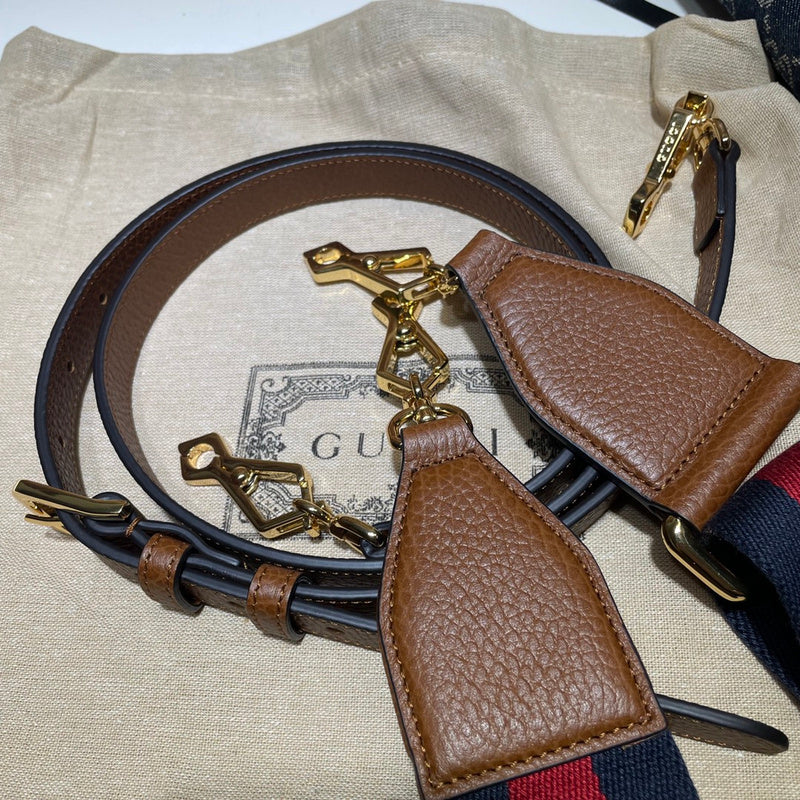 GUI - Luxurious Totes - 875