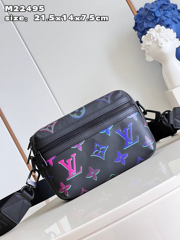 LOV - Luxurious Totes - 296