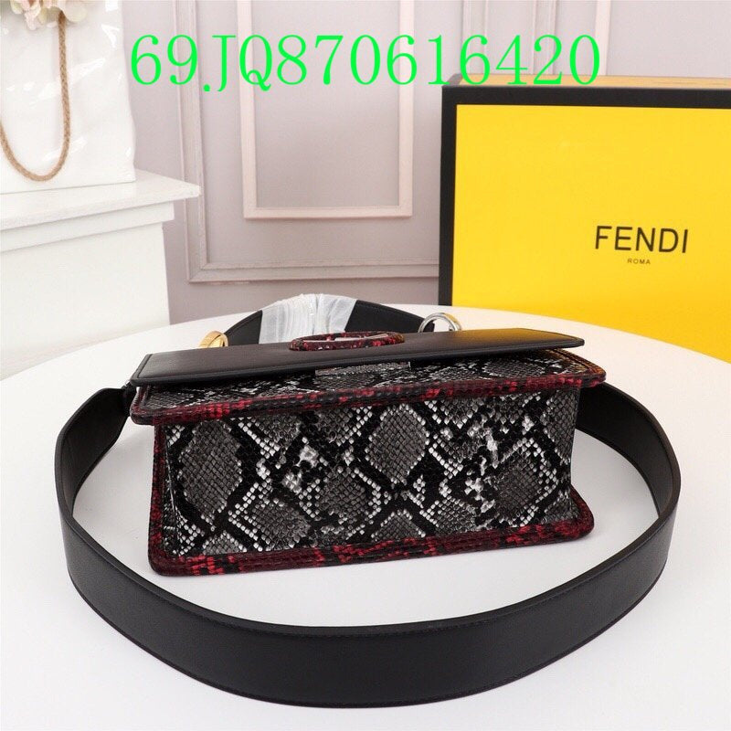 GC - Shoulder - 2888