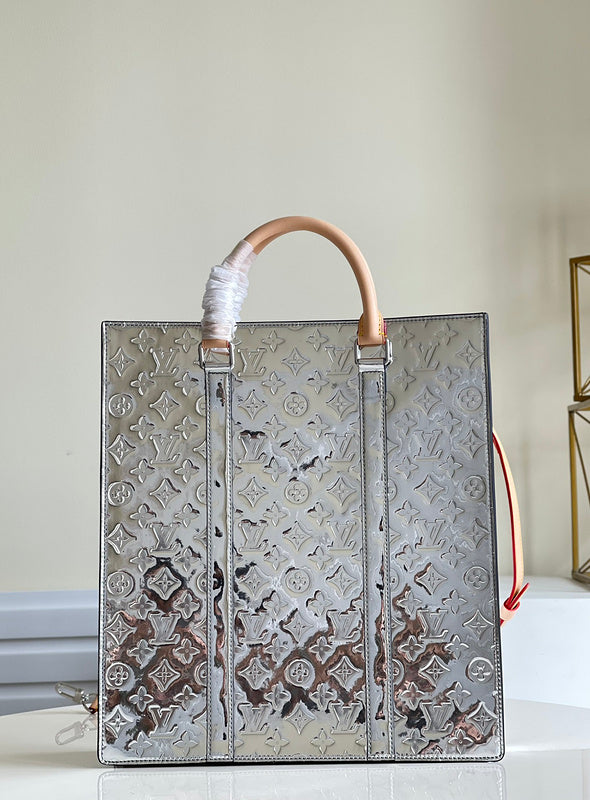 LOV - Luxurious Totes - 2327