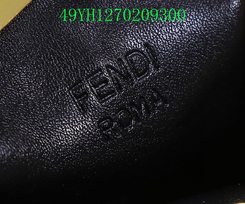 GC - Shoulder - 2691