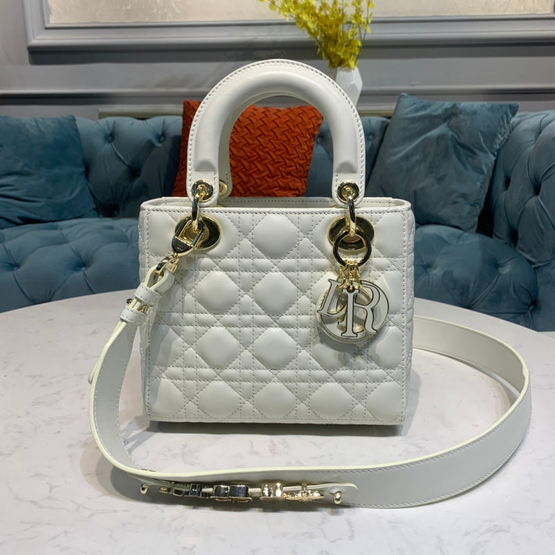 Luxurious Totes - Latest - 6327