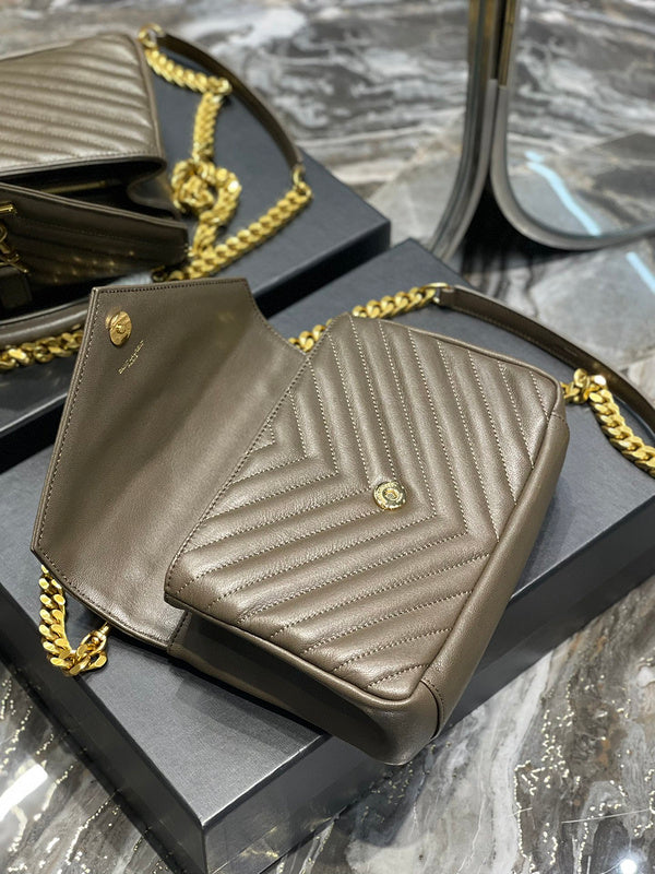 Luxurious Totes - Latest - 8417