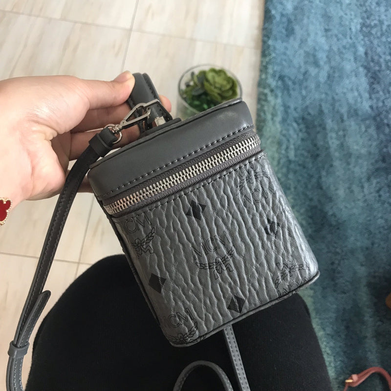 Luxurious Totes - Latest - 7830