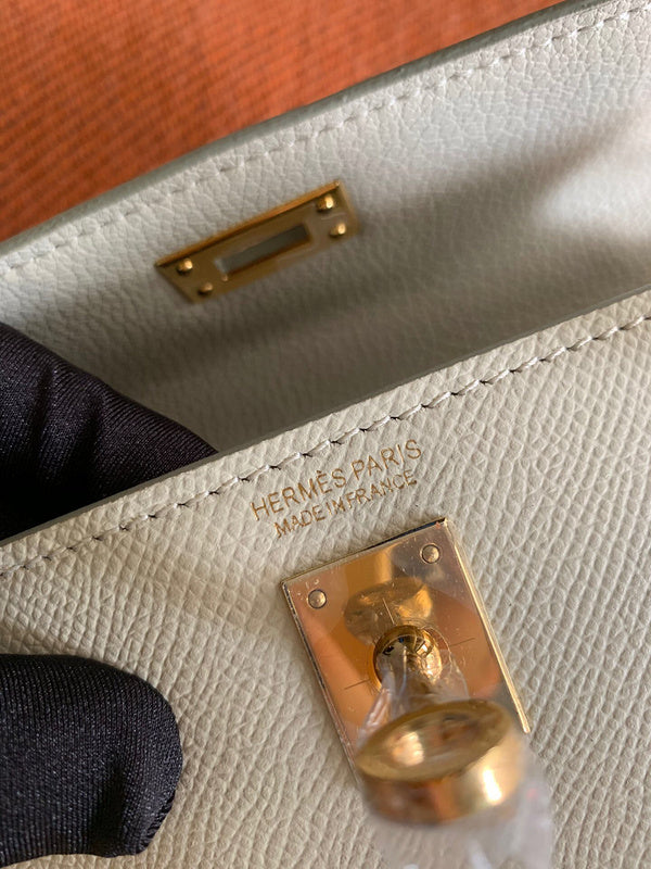 Luxurious Totes - Latest - 6787