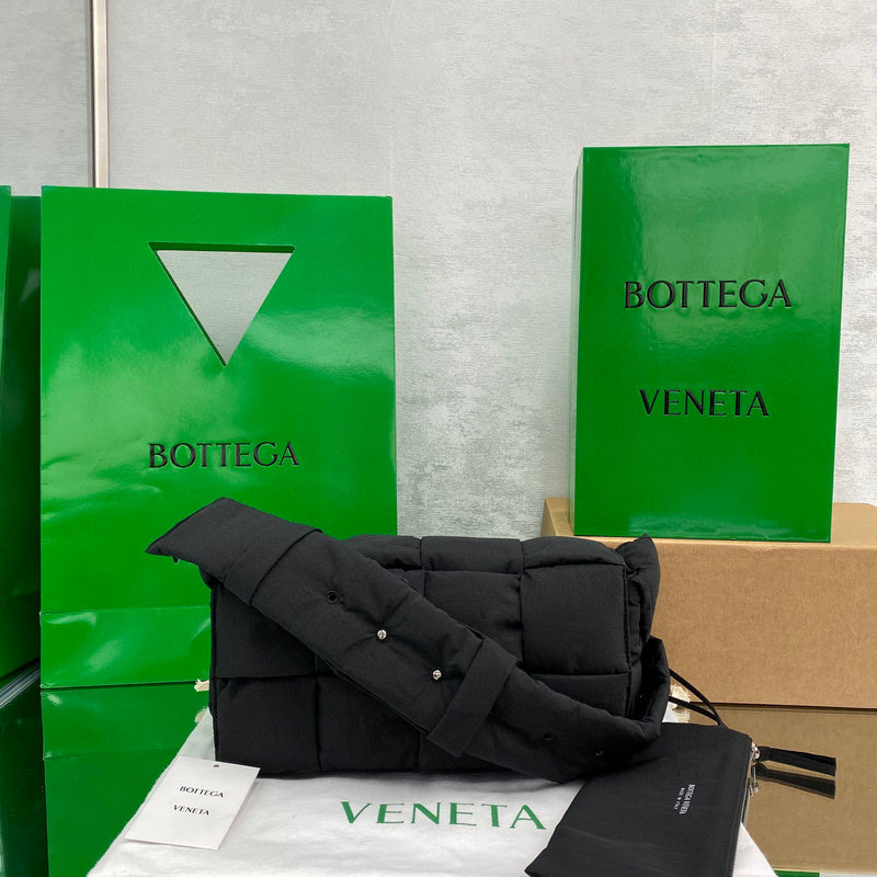Luxurious-Totes - BV Bags - 2496