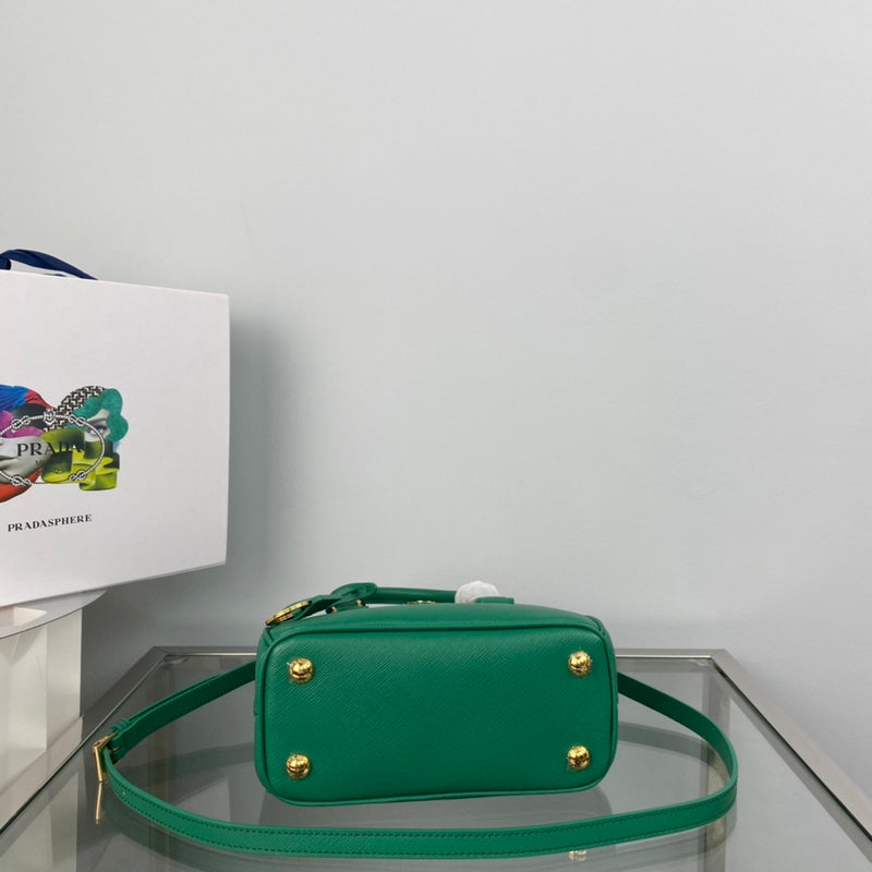 Luxurious Totes - Latest - 4536