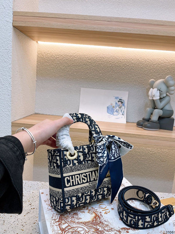 Luxurious Totes - DOR2 Bags - 327