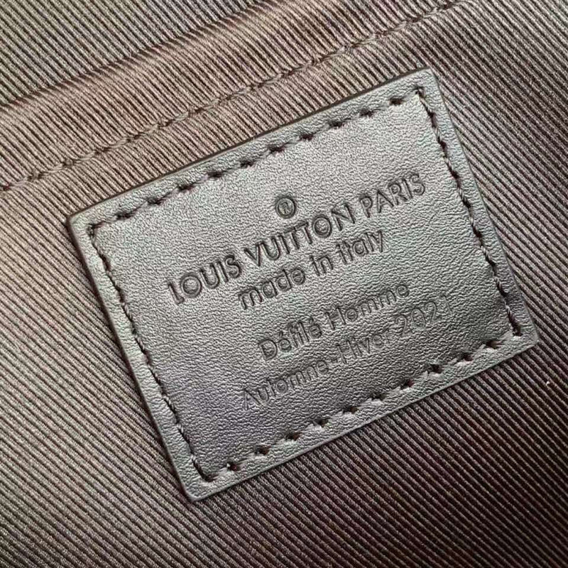 LOV - Luxurious Totes - 2317