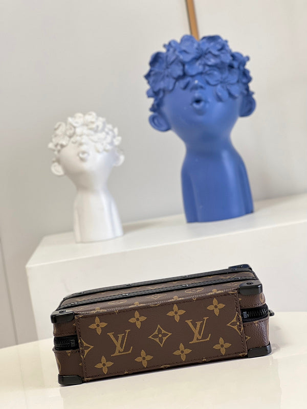 LOV - Luxurious Totes - 1797