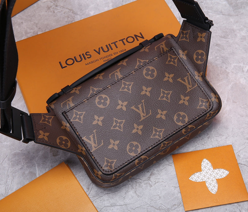 LOV - Luxurious Totes - 1974