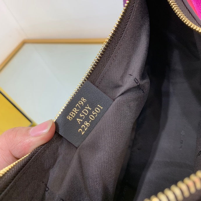 Luxurious Totes - Latest - 11376