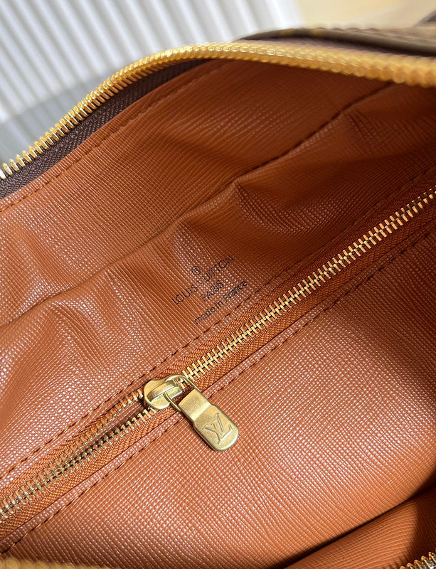 LOV - Luxurious Totes - 2191