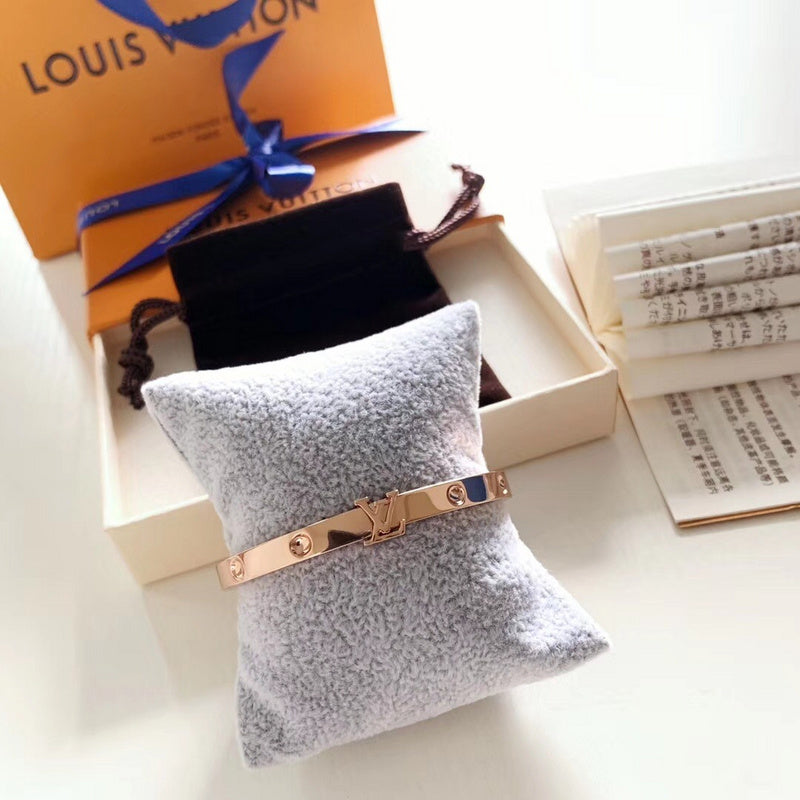 Luxurious Totes - Latest - 5555