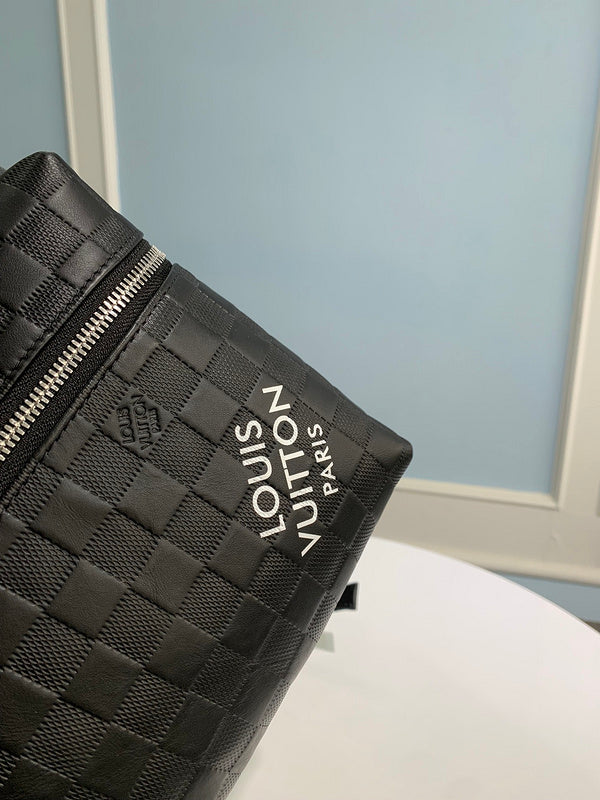 LOV - Luxurious Totes - 357