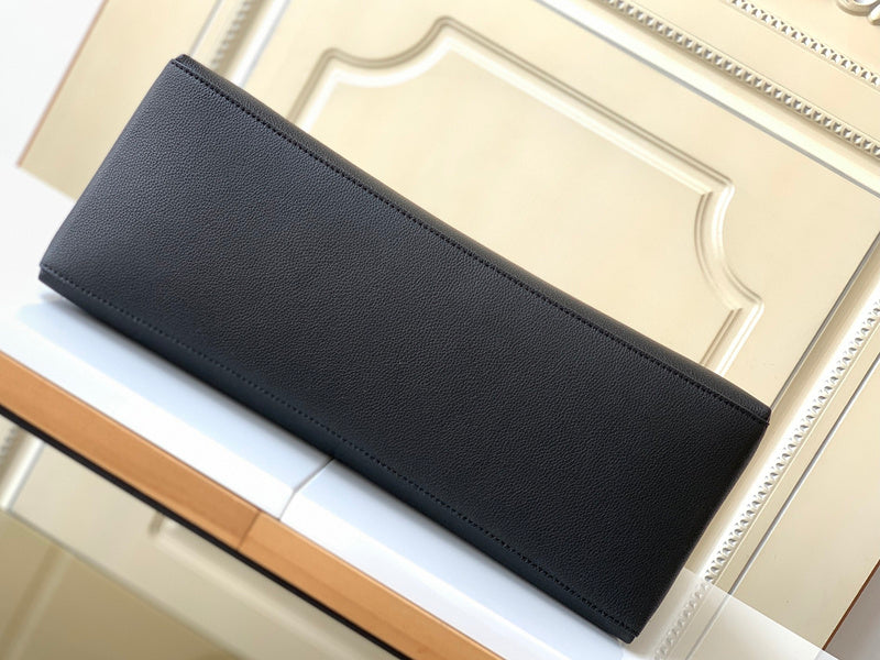 LOV - Luxurious Totes - 1790