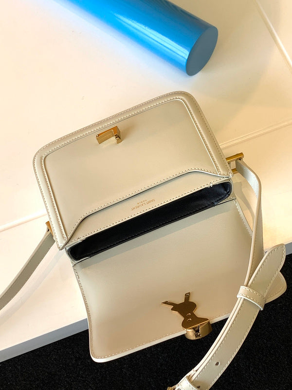 Luxurious Totes - Latest - 9222