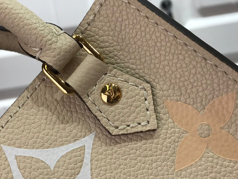 LOV - Luxurious Totes - 2475