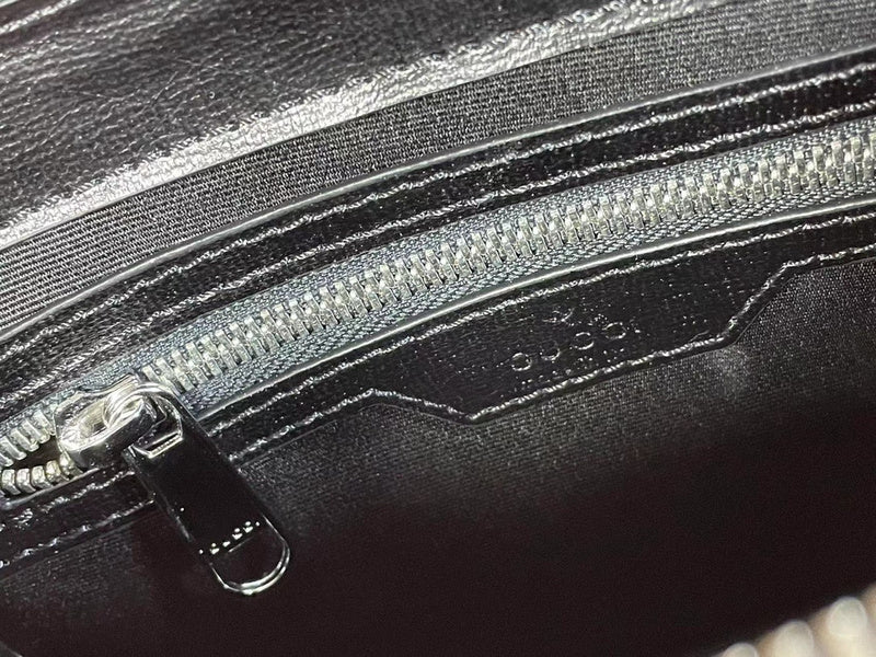 GUI - Luxurious Totes - 716