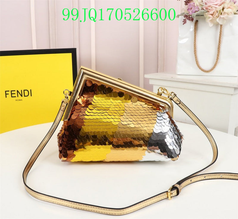 GC - Shoulder - 3196