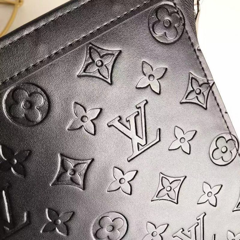 LOV - Luxurious Totes - 2646