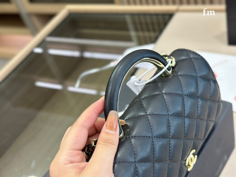Luxurious Totes - CNL3 Bags - 136
