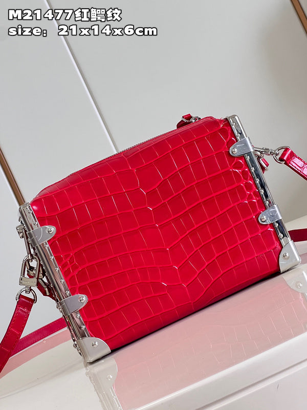 LOV - Luxurious Totes - 188