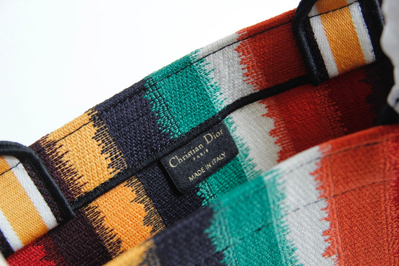 Luxurious Totes - Latest - 6533