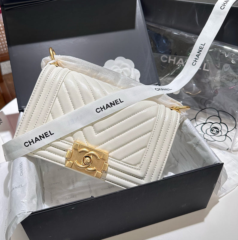 Luxurious Totes - CNL3 Bags - 053