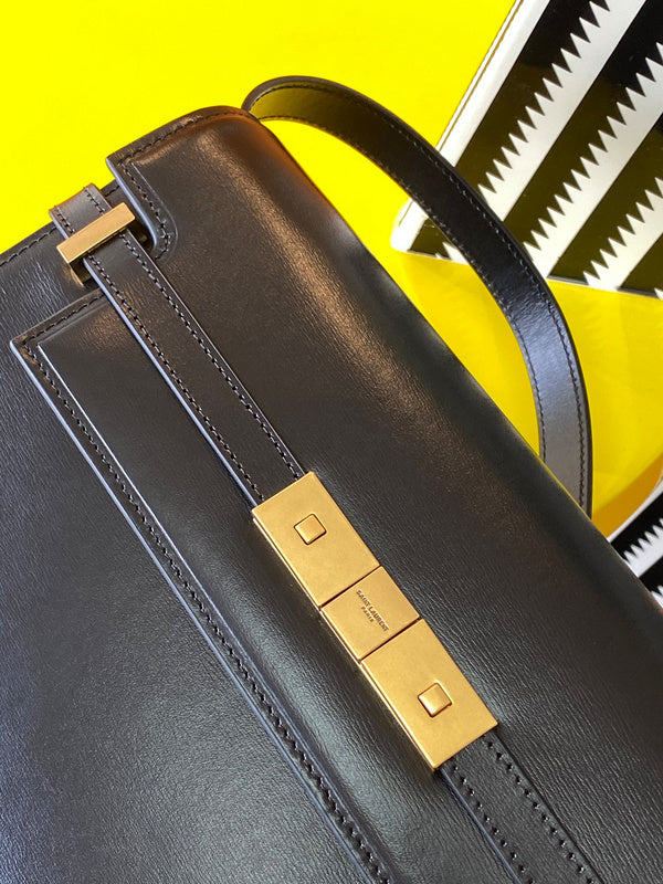 Luxurious Totes - Latest - 8631