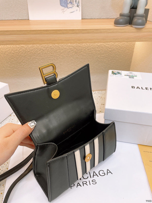 Luxurious Totes - BGA2 Bags - 081