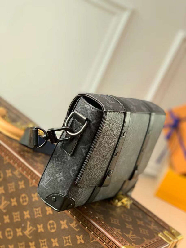 LOV - Luxurious Totes - 2127