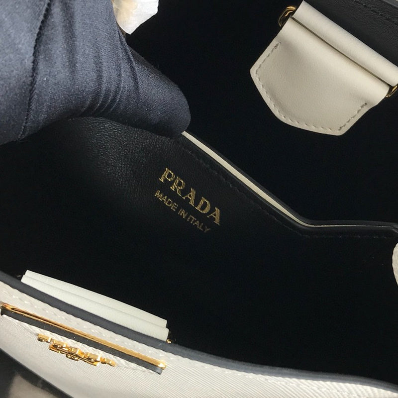 Luxurious Totes - Latest - 4713