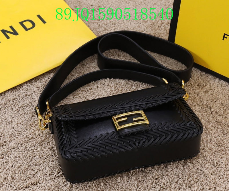 GC - Shoulder - 2911