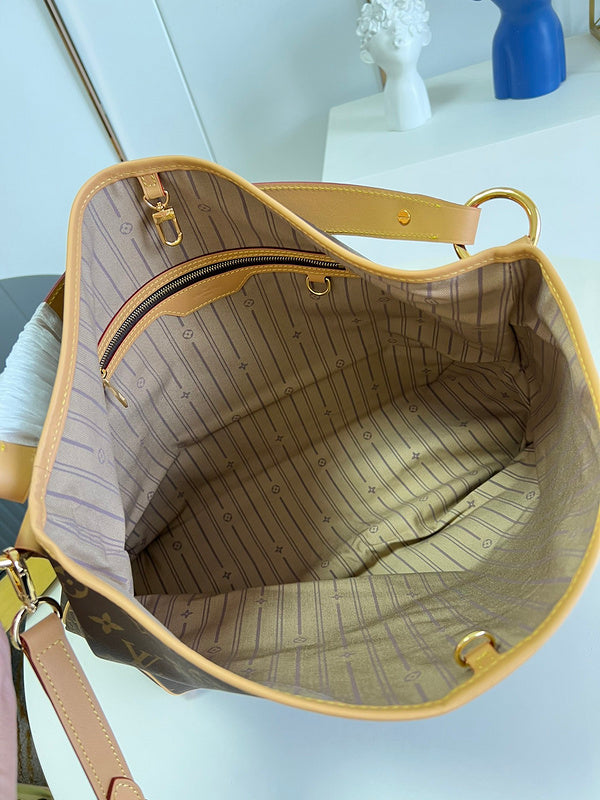 LOV - Luxurious Totes - 1119