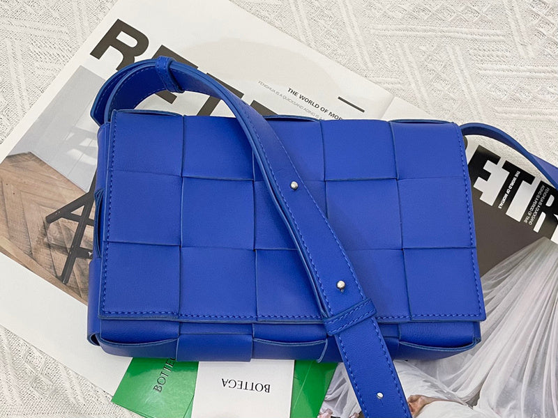 Luxurious-Totes - BV Bags - 2399