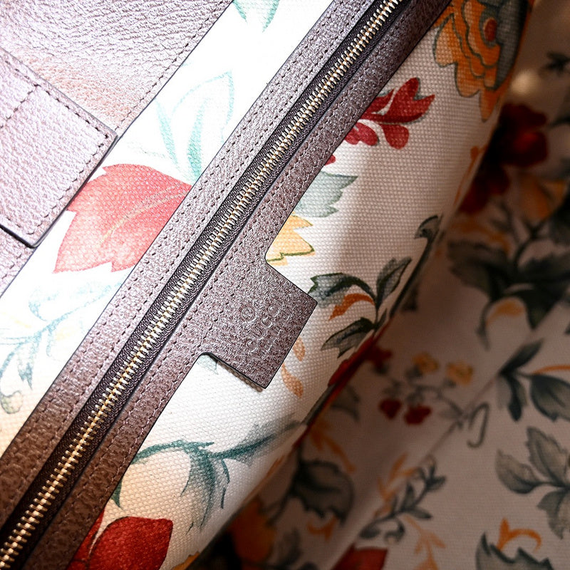 GUI - Luxurious Totes - 779